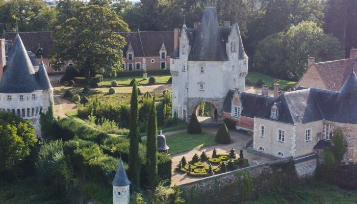 Château à vendre Chartres, Centre-Val de Loire,  France