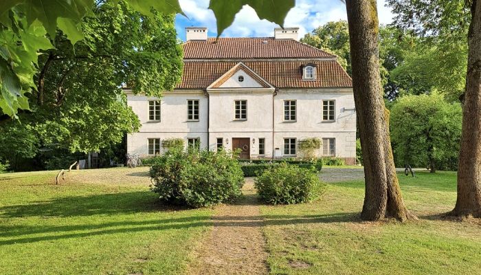 Magnifique manoir dans l'ancienne Prusse orientale