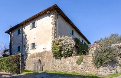 Propriétés, Demeure Historique du XIIe Siècle à Tigliano – Charme et Authenticité près de Florence