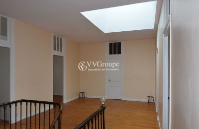 Demeure historique à vendre Angoulême, Nouvelle-Aquitaine, Étage supérieur