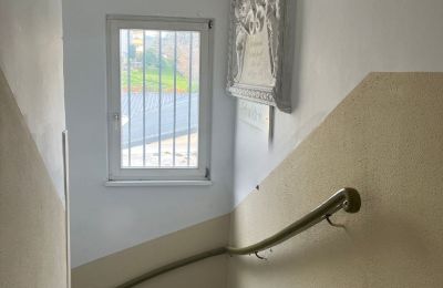 Demeure historique à vendre Neustadt an der Weinstraße, Rhénanie-Palatinat, Treppe im Nebengebäude