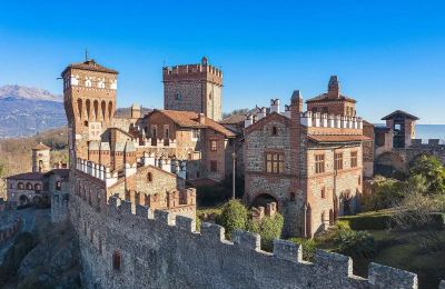 Château médiéval Pavone Canavese, Piémont