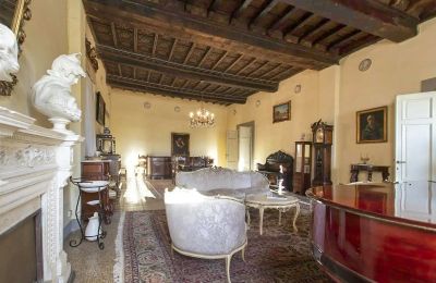 Château médiéval à vendre Croci di Calenzano, Toscane, Image 7/30