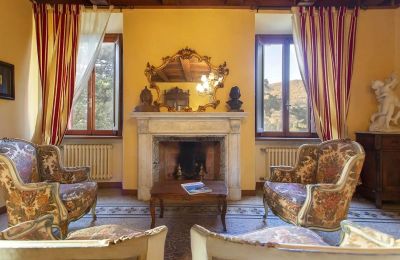 Château médiéval à vendre Croci di Calenzano, Toscane, Image 13/30