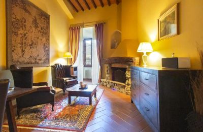 Château médiéval à vendre Croci di Calenzano, Toscane, Image 15/30