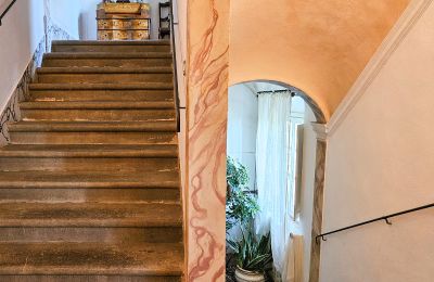 Demeure historique à vendre Montecalvoli, Toscane, Escalier