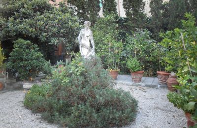 Demeure historique à vendre Montecalvoli, Toscane, Jardin