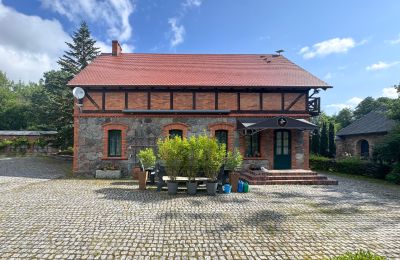 Biens historiques, Grand domaine agricole avec chasse et terres agricoles