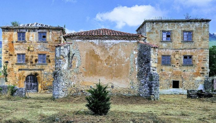 Château à vendre Sariego, Asturies,  Espagne