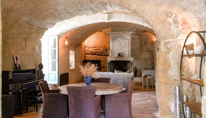 Uzès 4