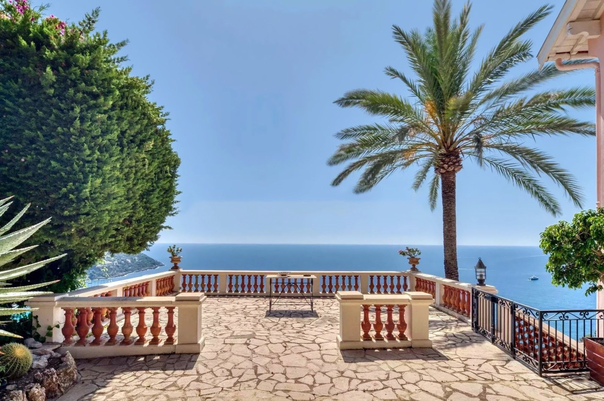 Roquebrune-Cap-Martin, Provence-Alpes-Côte d'Azur à vendre