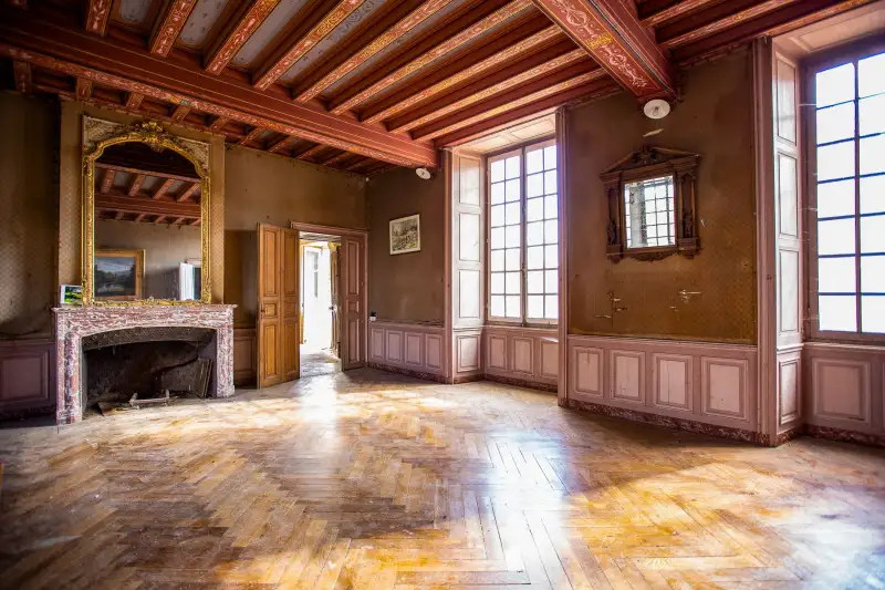 Château à vendre Thouars, Nouvelle-Aquitaine,  France, 4
