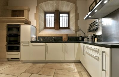 Propriété historique à vendre Uzès, Occitanie, Image 12/25