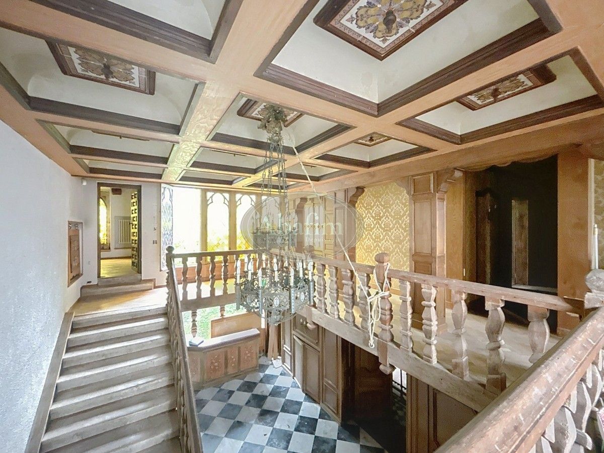 Photos Maison de maître avec grand potentiel à 15 minutes de Lourdes dans les Pyrénées
