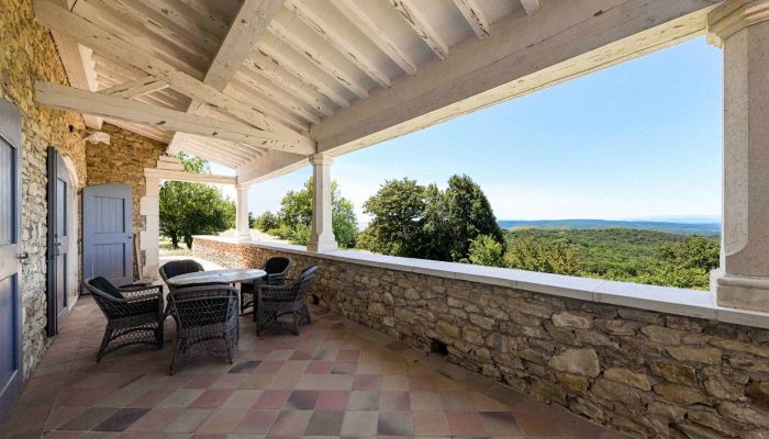 Propriété historique à vendre Uzès, Occitanie,  France
