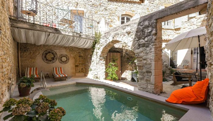 Propriété historique à vendre Uzès, Occitanie,  France