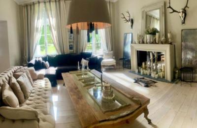 Manoir à vendre Role, Poméranie, Cheminée