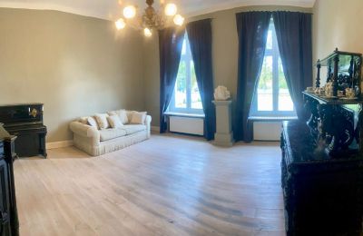 Manoir à vendre Role, Poméranie, Salle de séjour