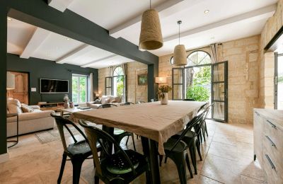 Propriété historique à vendre Uzès, Occitanie, Image 3/24