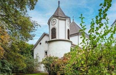 Château à vendre 4693 Desselbrunn, Haute-Autriche, Der bezaubernde Glockenturm der Schlosskapelle