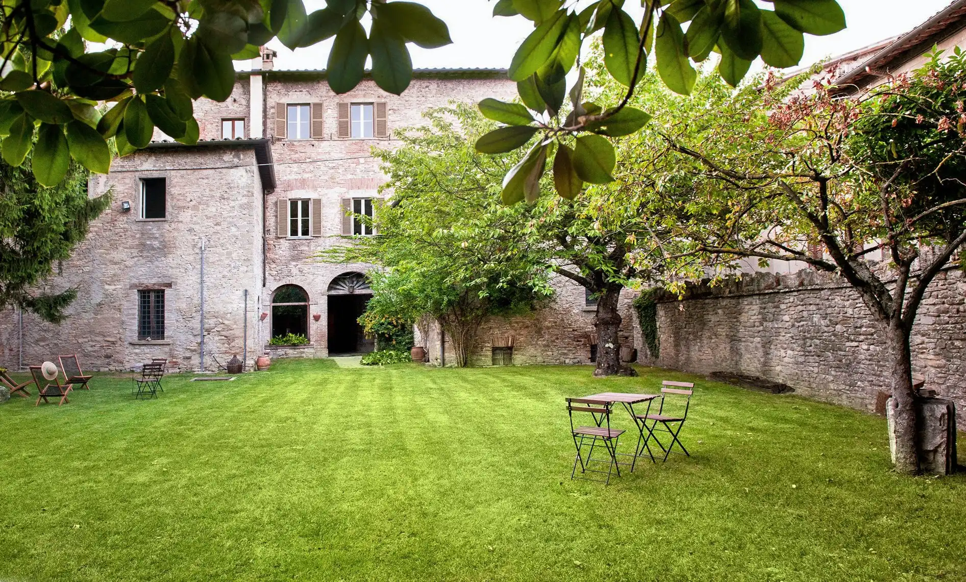 Photos Palazzo Merletti – Demeure noble du XIVe siècle dans les Marches, Italie
