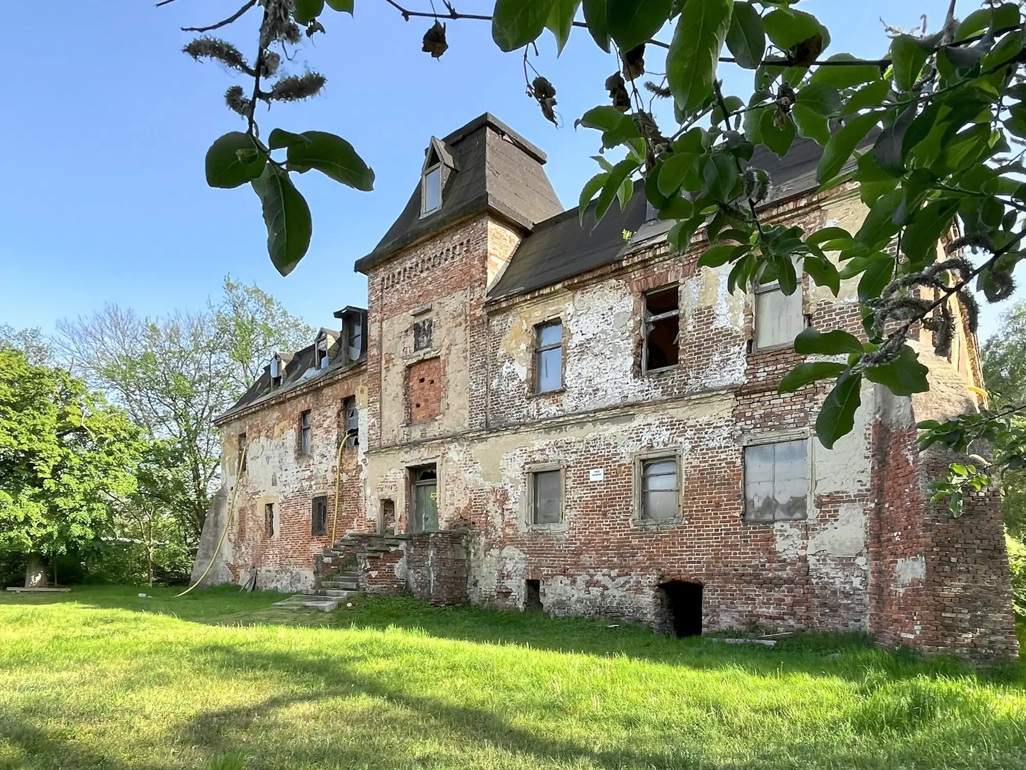 Photos Château près de Wrocław à Komorowice