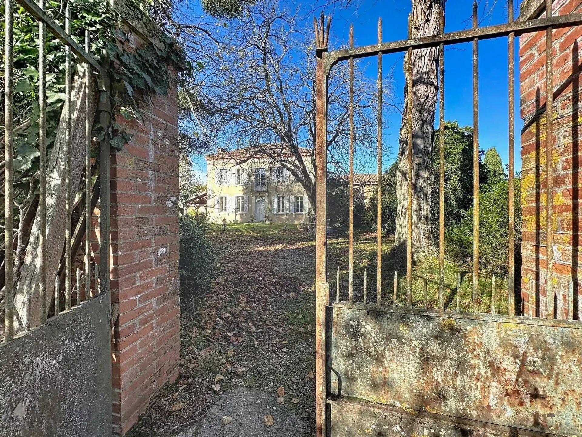 Propriété rurale avec gîte près de Masseube, Maison de campagne