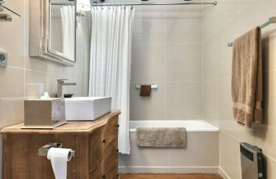 Maison de campagne à vendre La Capelle-et-Masmolène, Occitanie, Image 9/19