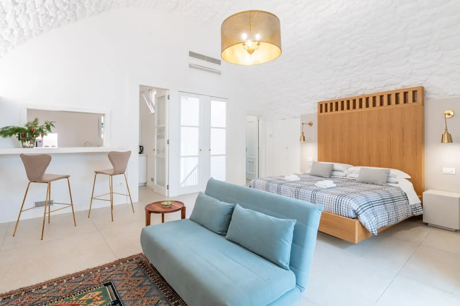 Photos Maison bourgeoise rénovée haut de gamme au cœur d’Ostuni, avec terrasses panoramiques