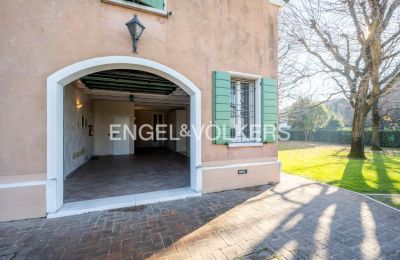 Manoir à vendre Luzzara, Émilie-Romagne, Garage