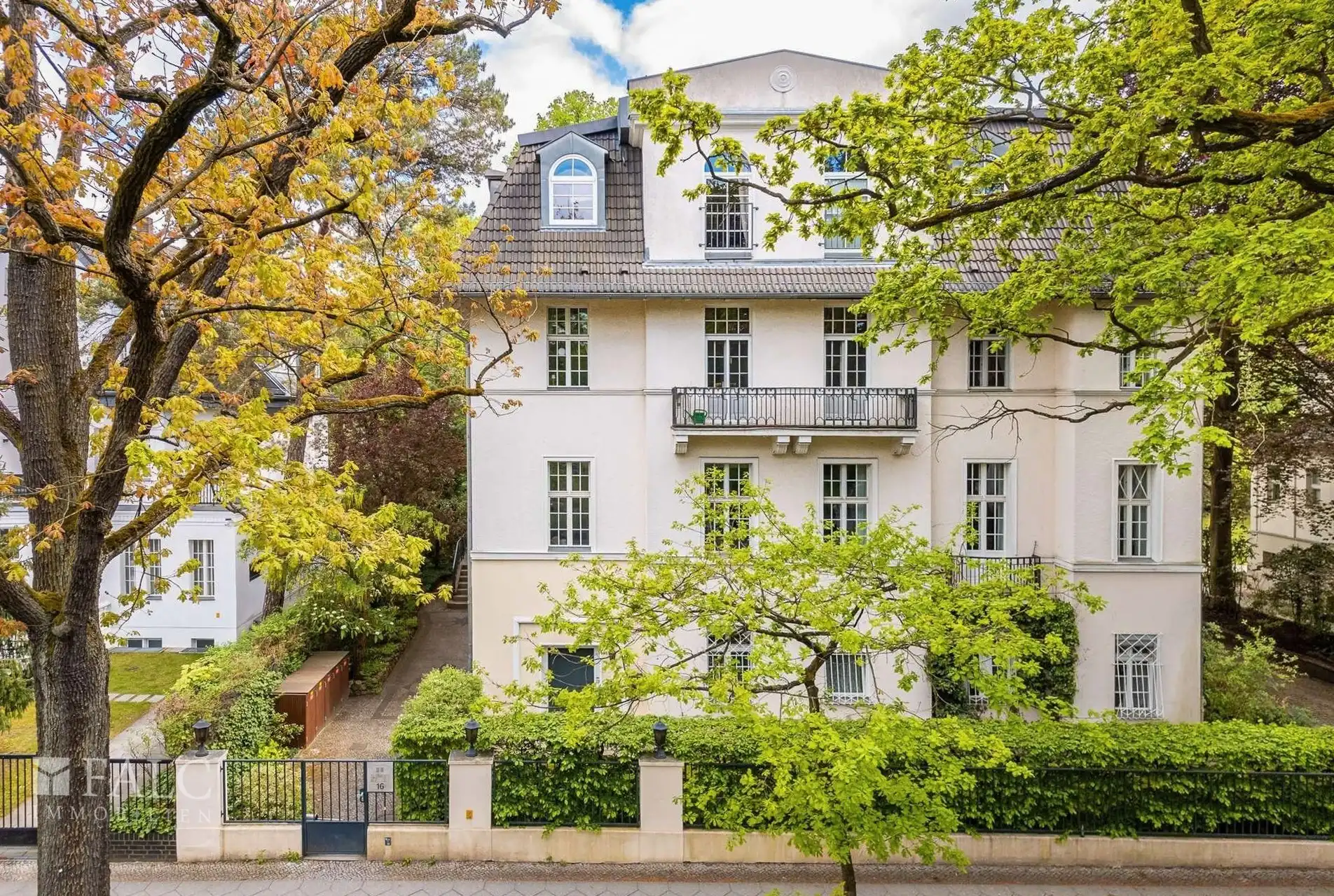 Photos Appartement de caractère dans une demeure de fabricant à Berlin-Grunewald