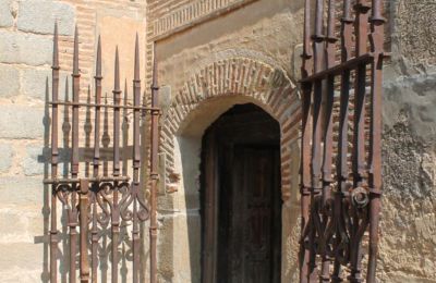 Château médiéval à vendre Narros de Saldueña, Teniente Cecilio López 48, Castille-et-León, Image 2/20