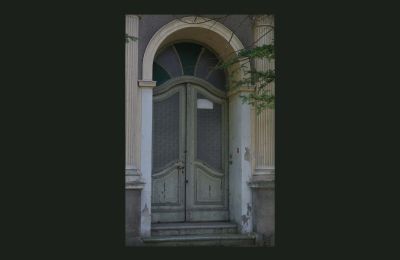 Demeure historique à vendre Koszalin, Marszałka Józefa Piłsudskiego 53, Poméranie occidentale, Portal wejściowy | Archiwolta zabytkowa | Dębowe drzwi