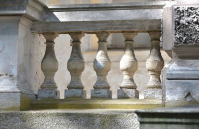 Demeure historique à vendre Koszalin, Marszałka Józefa Piłsudskiego 53, Poméranie occidentale, Kamienna balustrada | Taras reprezentacyjny | Rzemiosło architektoniczne