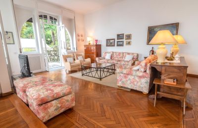 Villa historique à vendre Baveno, Piémont:  Salle de séjour