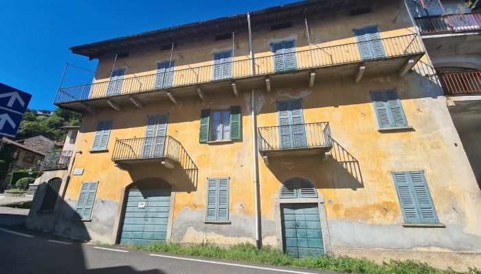 Ferme à vendre Magognino, Piémont,  Italie