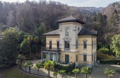 Propriétés, Prestigieuse villa Liberty à vendre dans le centre de Stresa
