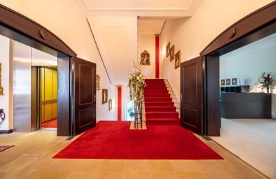 Château à vendre 32683 Barntrup, Rhénanie-du-Nord-Westphalie, Treppenaufgang - EG