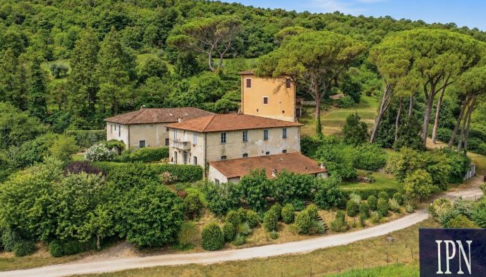 Partie de maison de campagne rénovée avec jardin près d'Umbertide, Ombrie