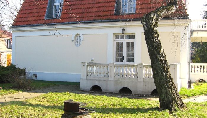  Piastów 3