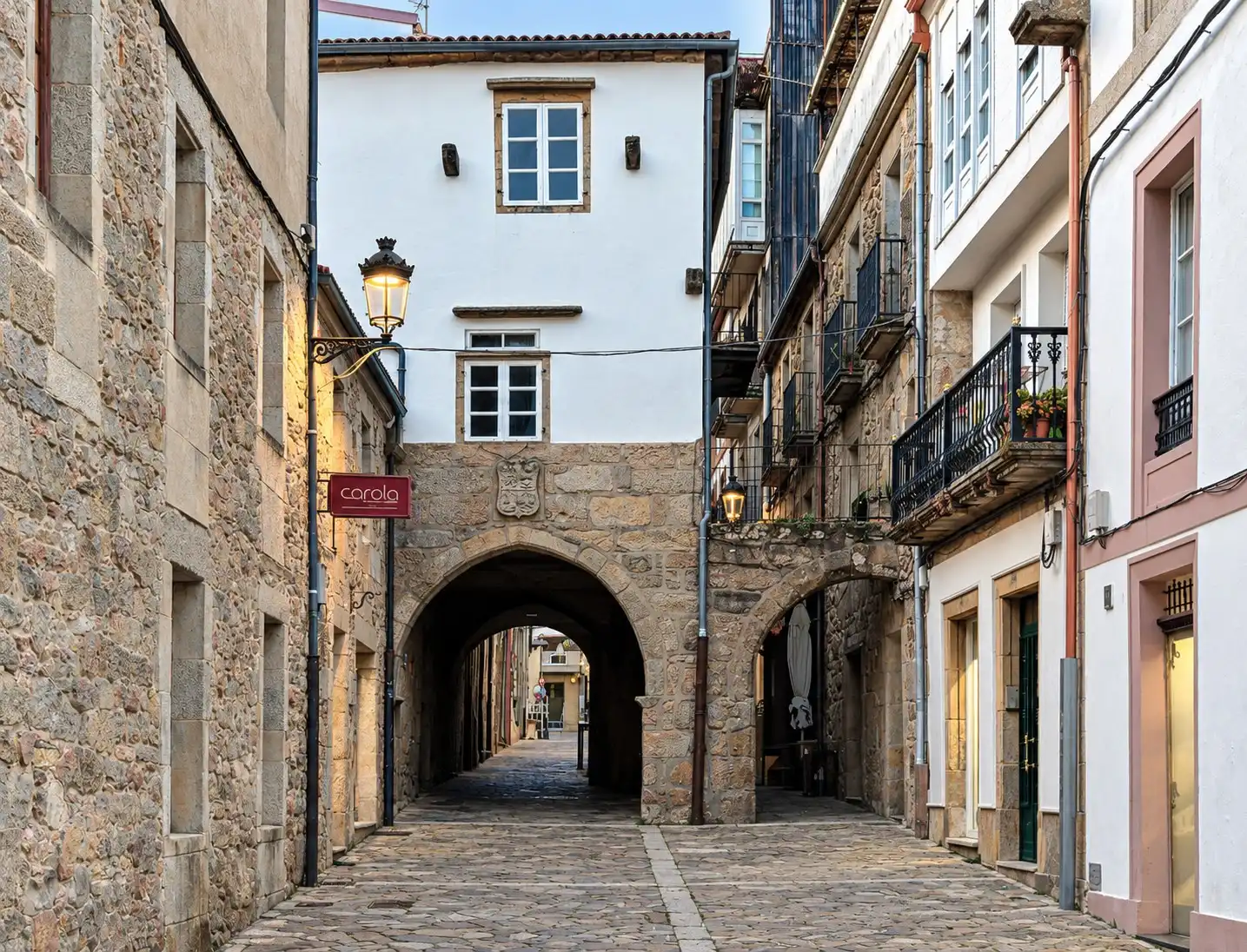 Photos Palais urbain gothique « Pazo do Bispo » à Noia, A Coruña