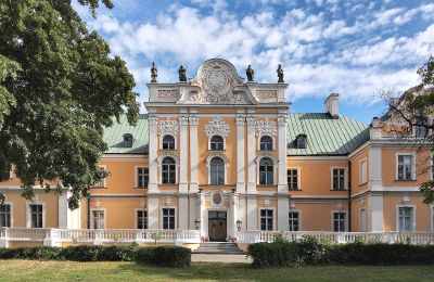 Propriétés historiques, Manoir baroque à Czempiń, au sud de Poznań