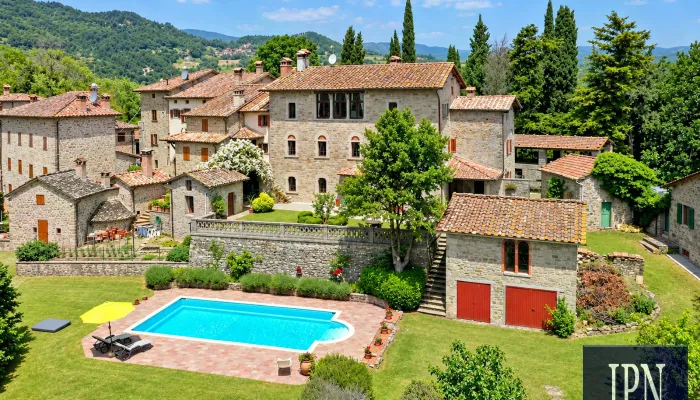 Manoir à vendre Caprese Michelangelo, Toscane
