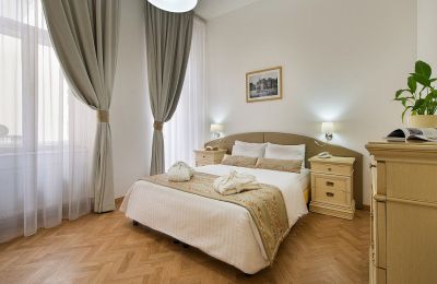 Maison bourgeoise à vendre Praha, Karlovo náměstí , Prague, Image 3/12