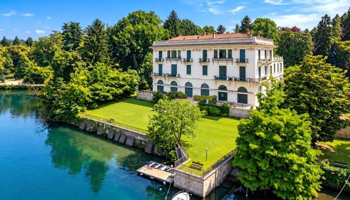 Demeure historique à vendre Castelletto Sopra Ticino, Piémont