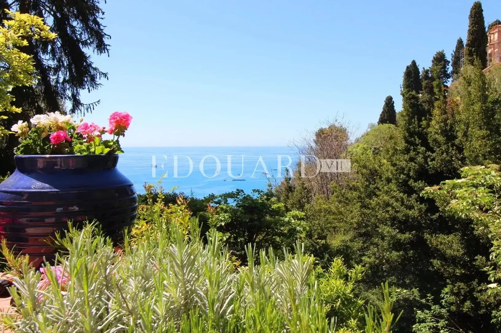 Photos Demeure de 125 m² à Roquebrune-Cap-Martin, exposition sud-ouest et vue mer