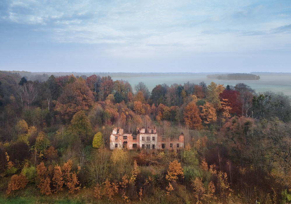 Manoirs abandonnés en Prusse orientale: Mazuny, Masuny