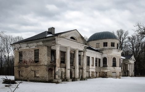 /pp/cc_by_nc_nd/thumb-estonia-horeda-castle.jpg