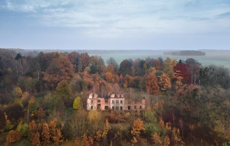  - Manoirs abandonnés en Prusse orientale: Mazuny