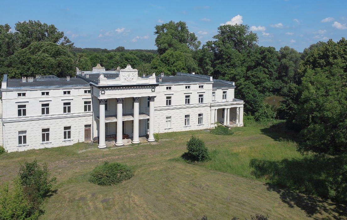 Palais à Głuchowo, Grande-Pologne, Głuchowo